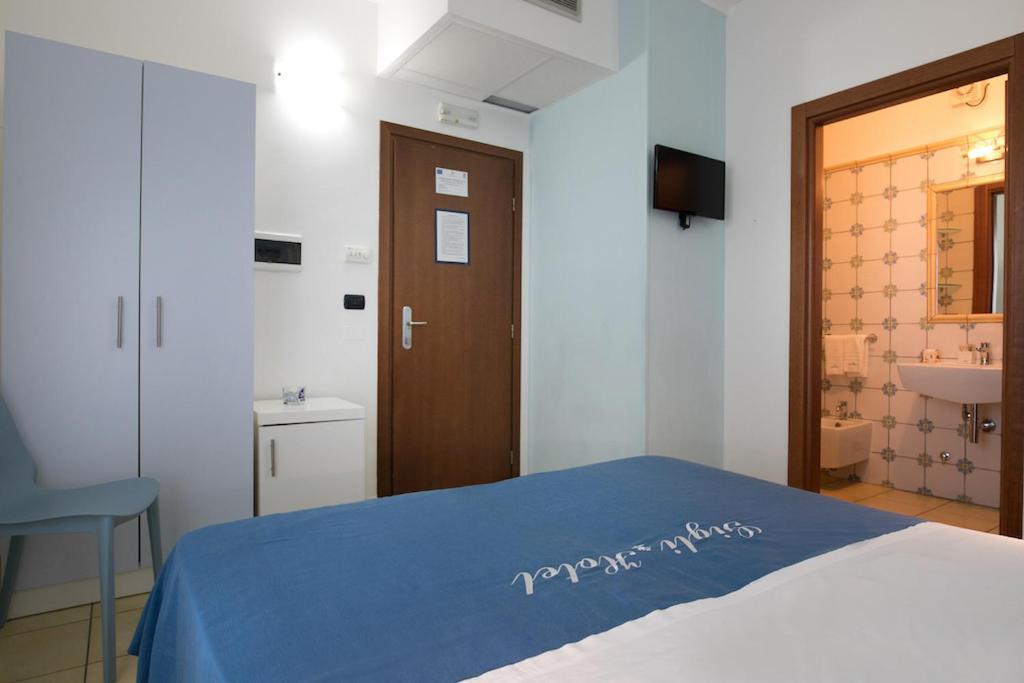 Gigli Hotel Salento มารินาดิเปสโคลูเซ ภายนอก รูปภาพ