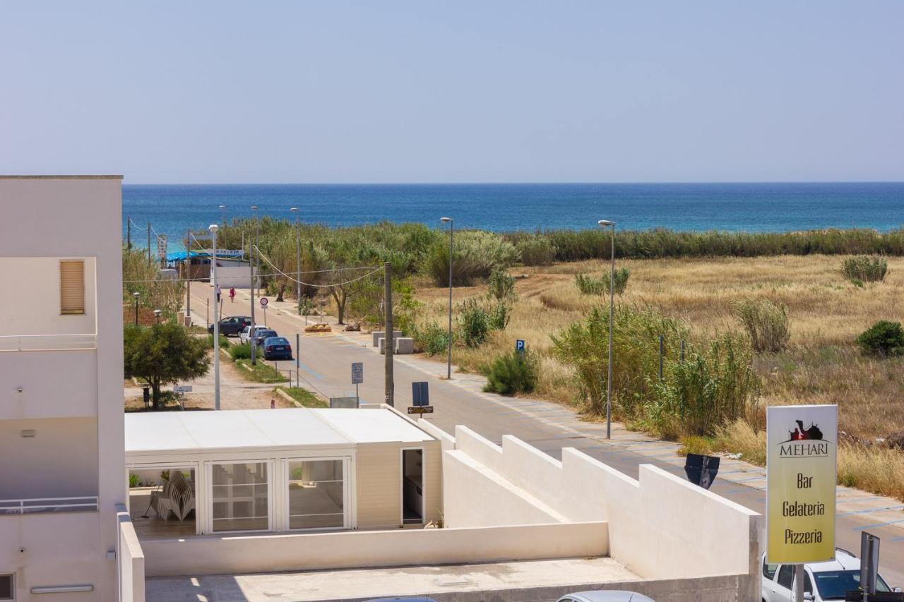 Gigli Hotel Salento มารินาดิเปสโคลูเซ ภายนอก รูปภาพ